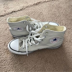 Off white converse chuck taylor all stars size 9